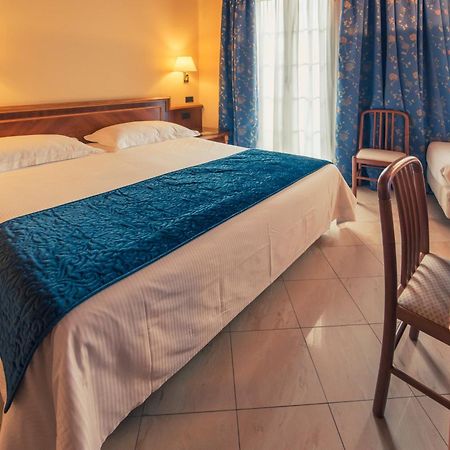 Hotel Bettina Mergozzo Zewnętrze zdjęcie